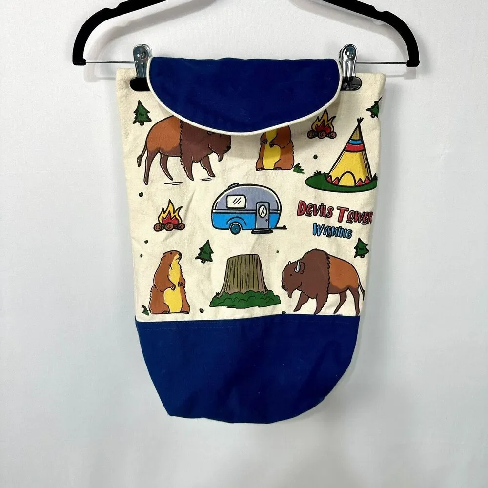 Vintage Devils Tower National Monument Wyoming Cloth Drawstring Backpack
